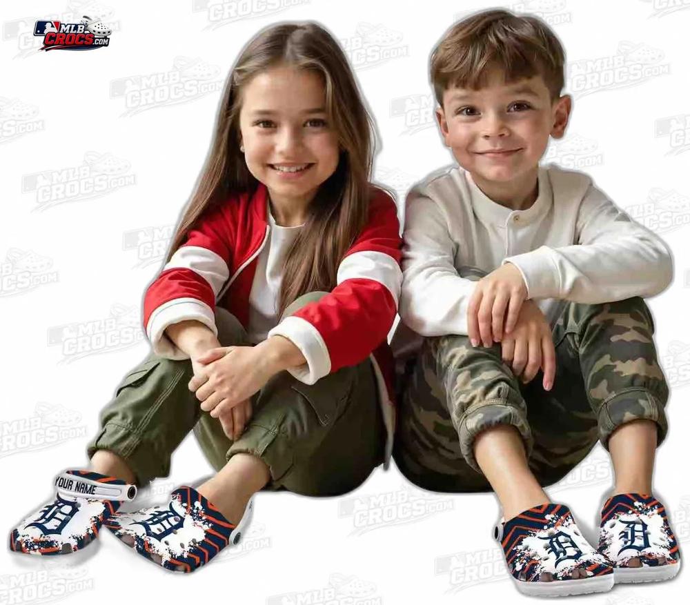 Detroit Tigers Old English D Splash Crocs – Custom Name Baseball Clogs Detroit Tigers Old English D Splash Crocs – Custom Name Baseball Clogs